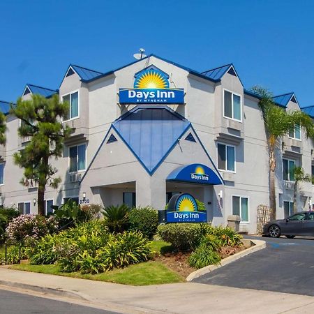 Days Inn By Wyndham Carlsbad Buitenkant foto