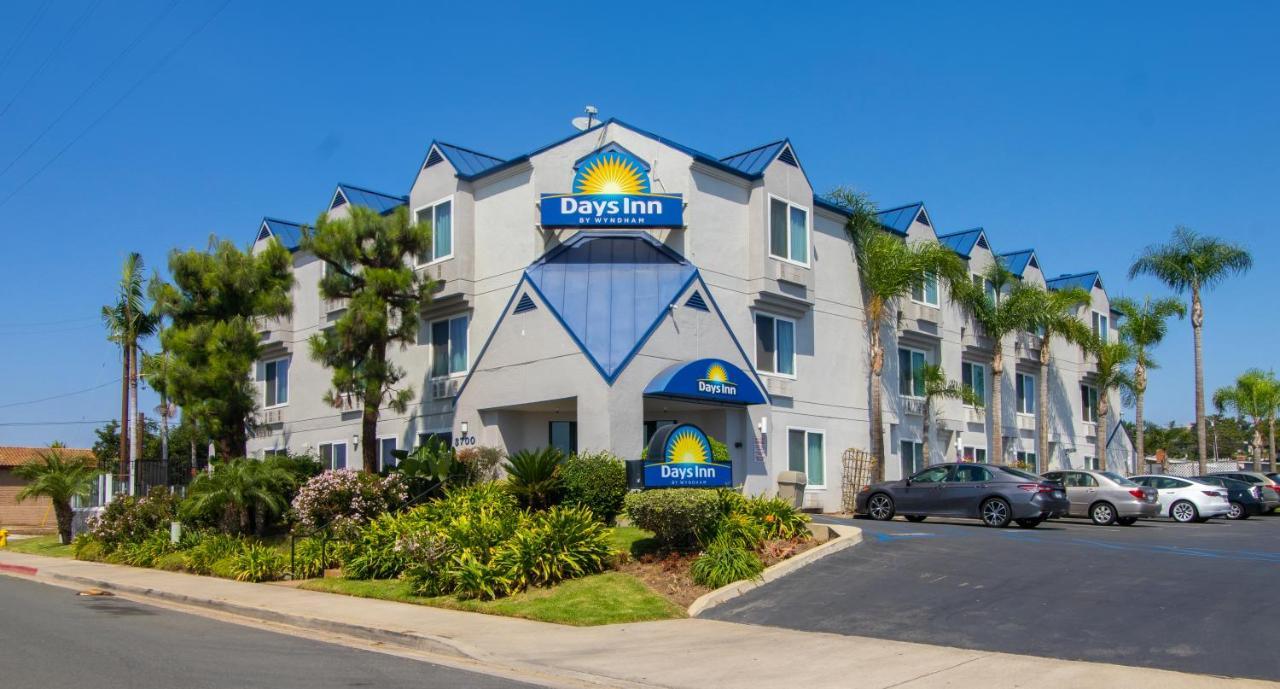Days Inn By Wyndham Carlsbad Buitenkant foto